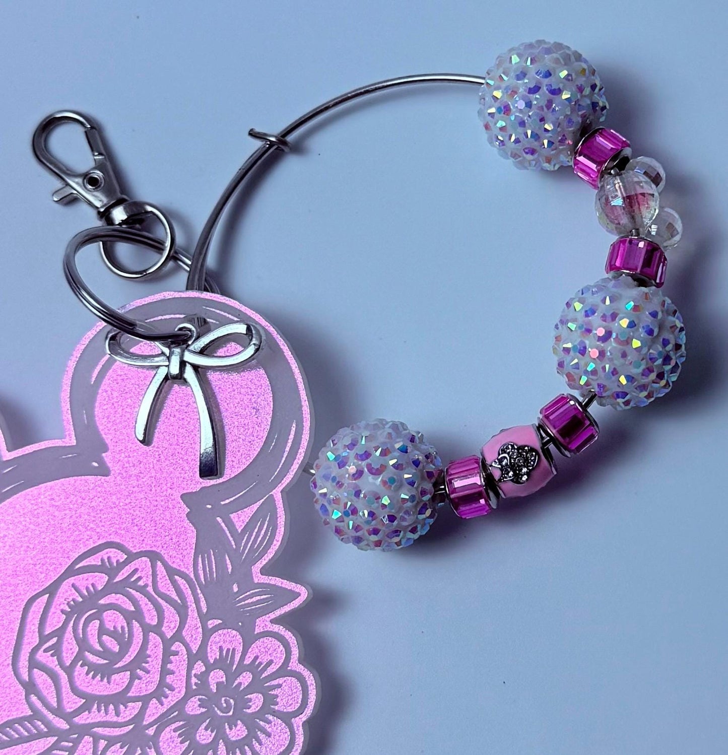 Pink Iridescent Mickey Floral Keychain  Engraved Flower Design with Dangling Minnie Mouse Charm, Disney-Inspired Acrylic Bag Charm