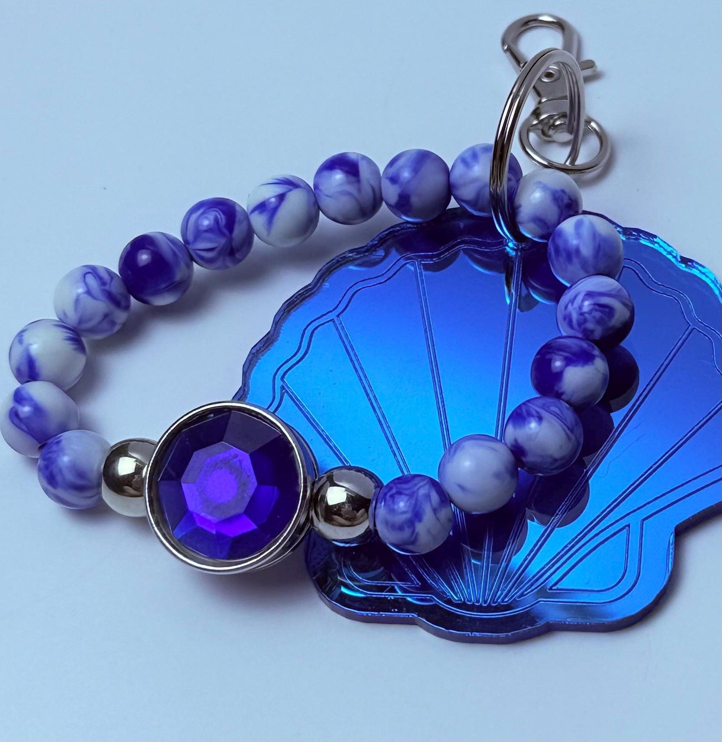 Blue Seashell Bag Charm Keychain: Acrylic Ocean-Inspired Purse Accessory