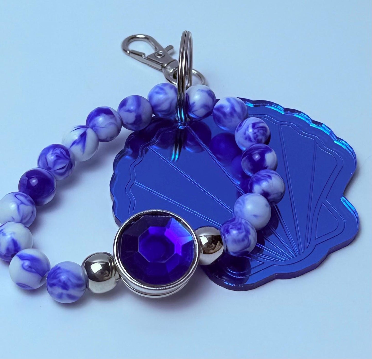 Blue Seashell Bag Charm Keychain: Acrylic Ocean-Inspired Purse Accessory