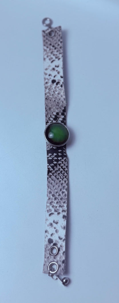 Snakeskin Leather Mood Stone Cuff: Boho Rocker Color-Changing Bracelet