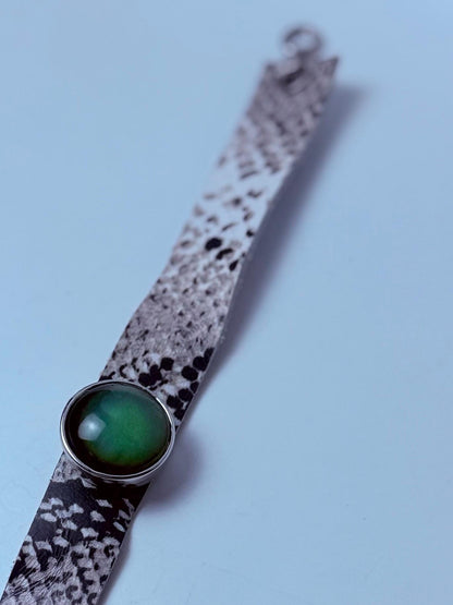 Snakeskin Leather Mood Stone Cuff: Boho Rocker Color-Changing Bracelet