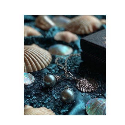 Siren of Chaos Mystery Box | Dark Mermaidcore & Ocean Aesthetic Geschenkset | Gothic Siren Accessoires, schimmernde Perlen, Sea Witch Vibe